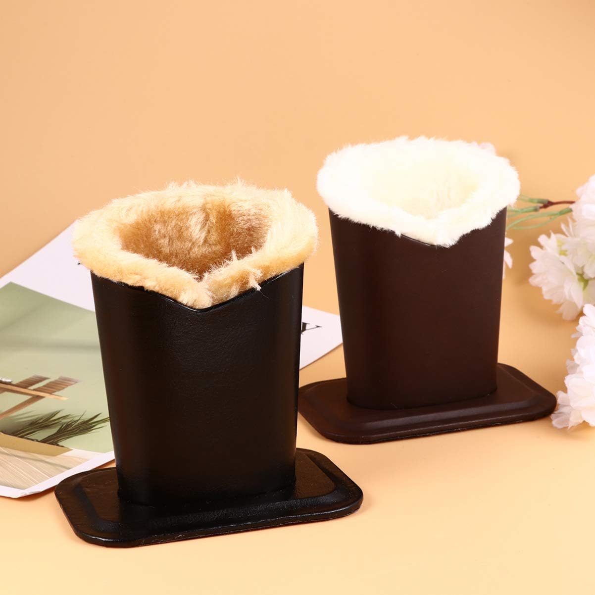 Toyvian 2Pcs Portable Glasses Holder Stand with Plush Lining Leather Eyeglass Holder for Home Office Car Desktop Storage - Image 3