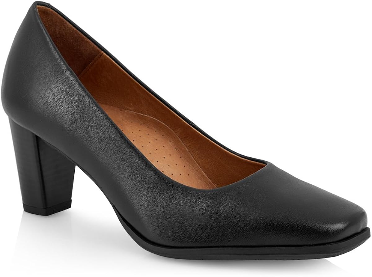 clarks cabin crew shoes