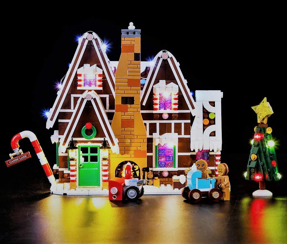 creator gingerbread house lego