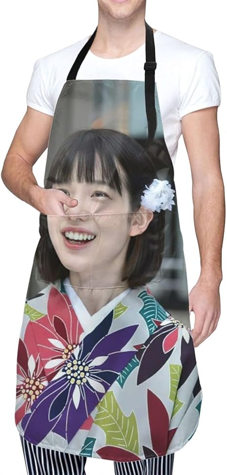 Amazon エプロン 弘中綾香 ポケット付き 調節可能 軽量 前掛 保育士 男女兼用 キッチン 防水 防油汚 おしゃれ かわいい 家庭用 料理 食事 汚れにくい 習い事 家事 シンプル メンズ レディース 70cm 84cm エプロン オンライン通販