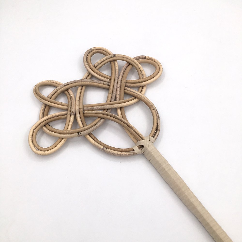 E-FOREST Traditional Racket Woven by Rattan for Clean Duster of Quilt and Carpet Beater