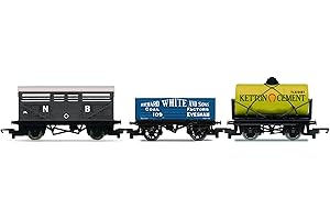 Hornby Triple Wagon Pack, Various - Era 3. Railroad., Multicolor, (R60135)