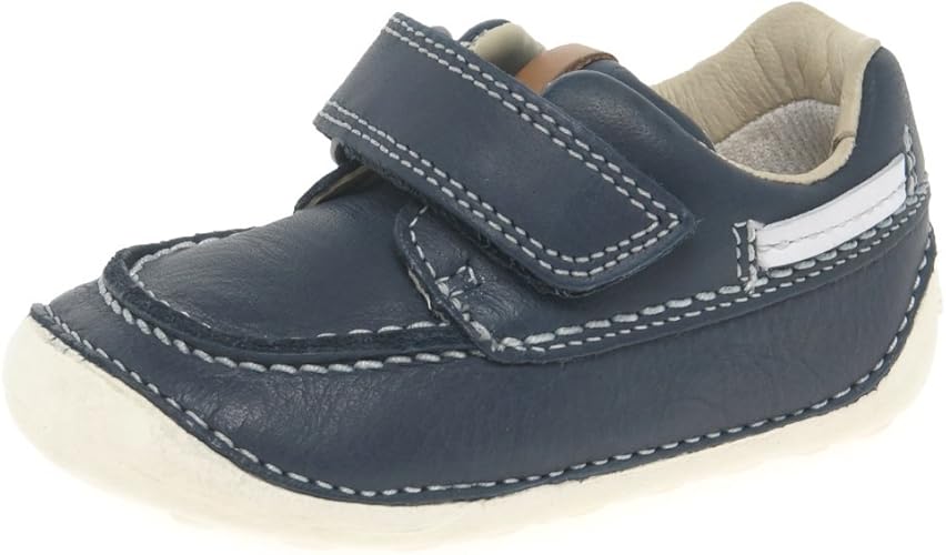 clarks chelsea boots canada