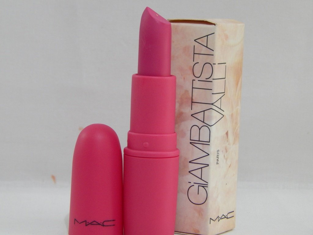 Buy Mac Giambattista Valli Lipstick Milan Mode 3 Grams Online At Low Prices In India Amazon In