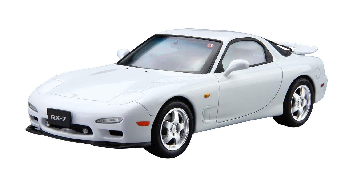 Aoshima Bunka Kyozai 1./2.4. The model car Mazda FD3.S RX-7. '9.6. Plastic
