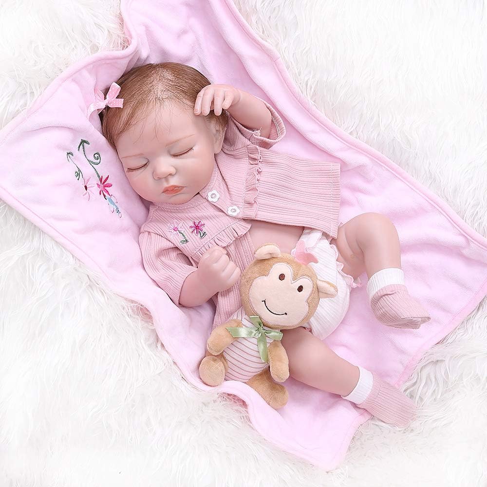 Prezzo YIHANGG 49cm 19 Pollici Reborn Baby Doll Simulazione Morbida Silicone Vinile Occhi Chiusi Realistici Bambola Neonata Ragazzo Ragazza Giocattolo con Ciuccio Magnetico,A Offerte