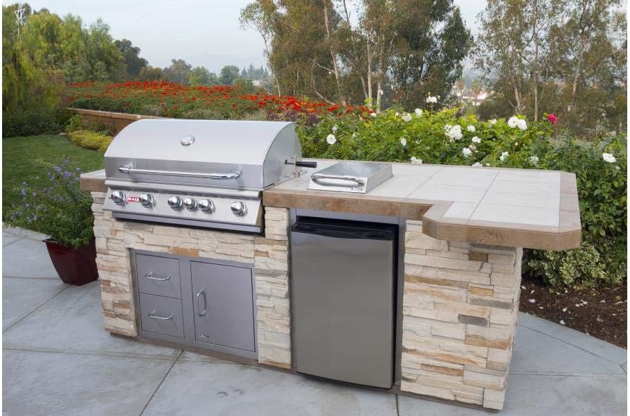 review Bull Brahma Natural Gas Grill set with Single Side Burner, Stainless Steel Sink, Grill Cover, Refrigerator, Door/Drawer Combo w/ 5 in 1 BBQ Tool Set