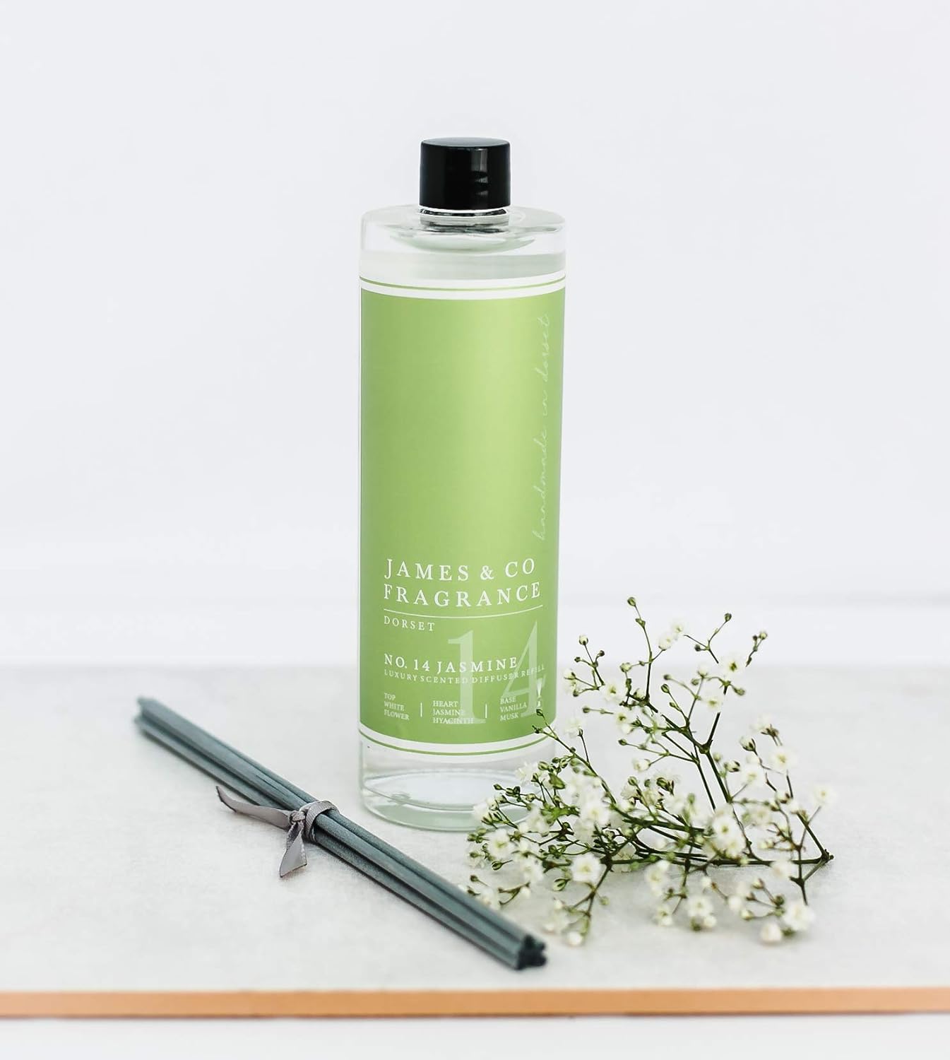 James & Co No.14 Jasmine (Jasmine & White Lily) 200ml Reed Diffuser Refill Bottle with 6 Fibre Reeds, Green