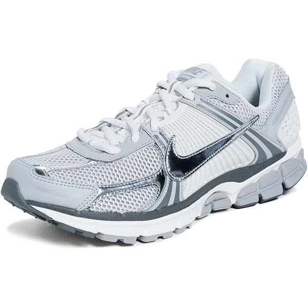 Amazon.com | Nike Vomero 5 Big Kids' Shoes (HF6998-102, White/Pure