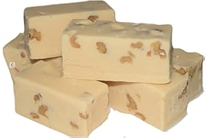 AMISH BUGGY Home Made Creamy Vanilla Pecan Fudge - 1 1/2 Lb Box