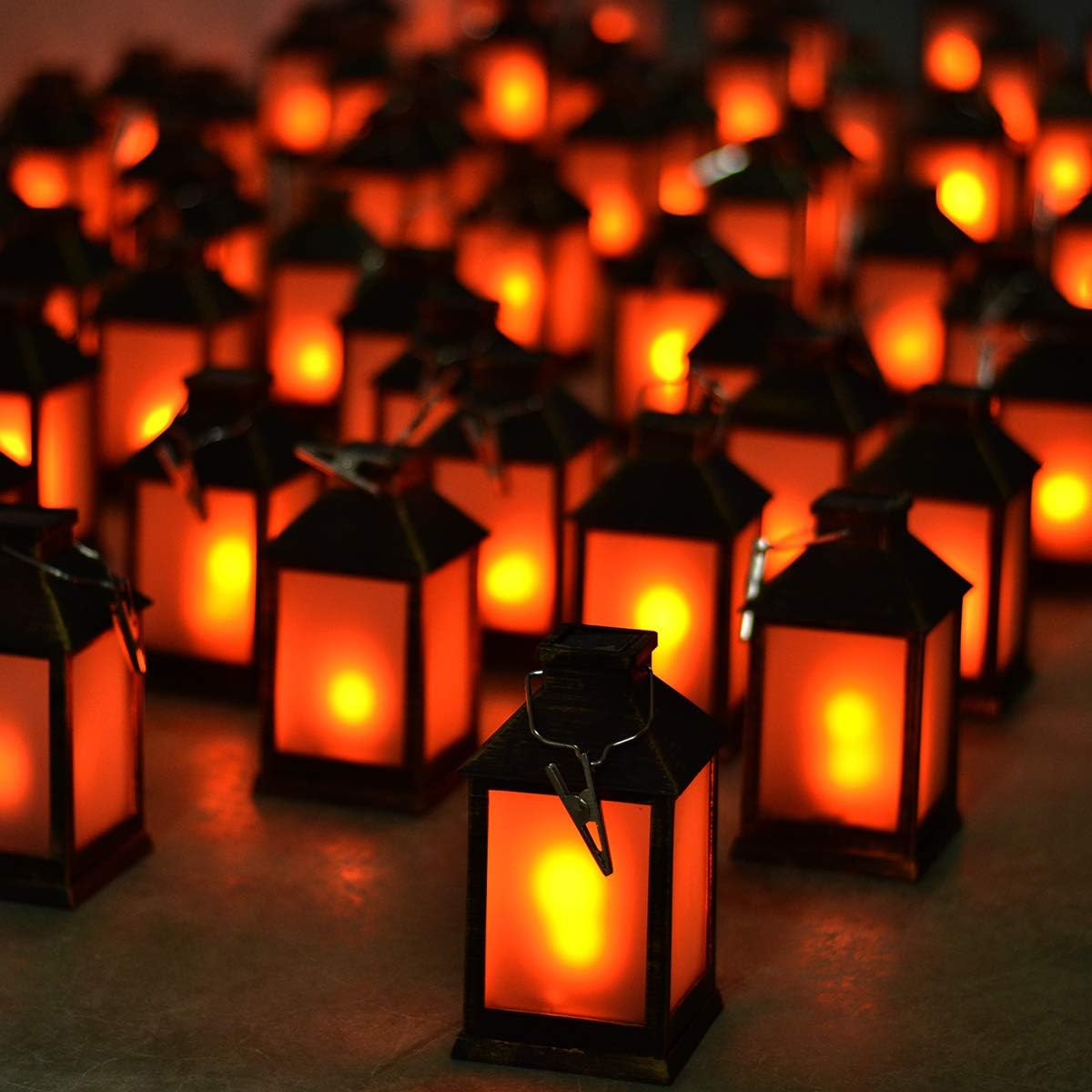 10″ Vintage Style Solar Powered Lantern Fame Effect(Metallic Coating