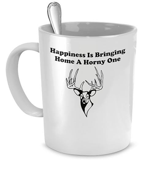 Amazon.com: Felicidad Es – Funny Deer Hunting 11-oz Café ...