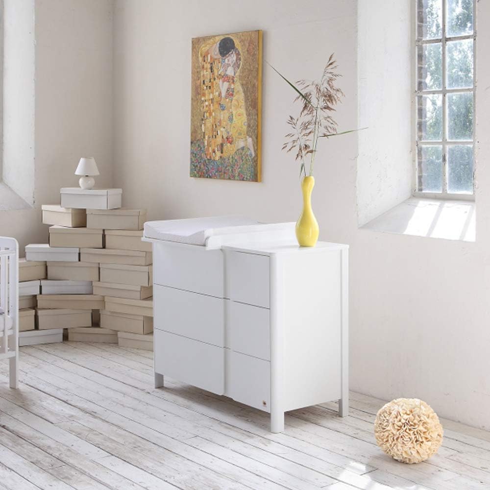 chest of drawers with changing unit