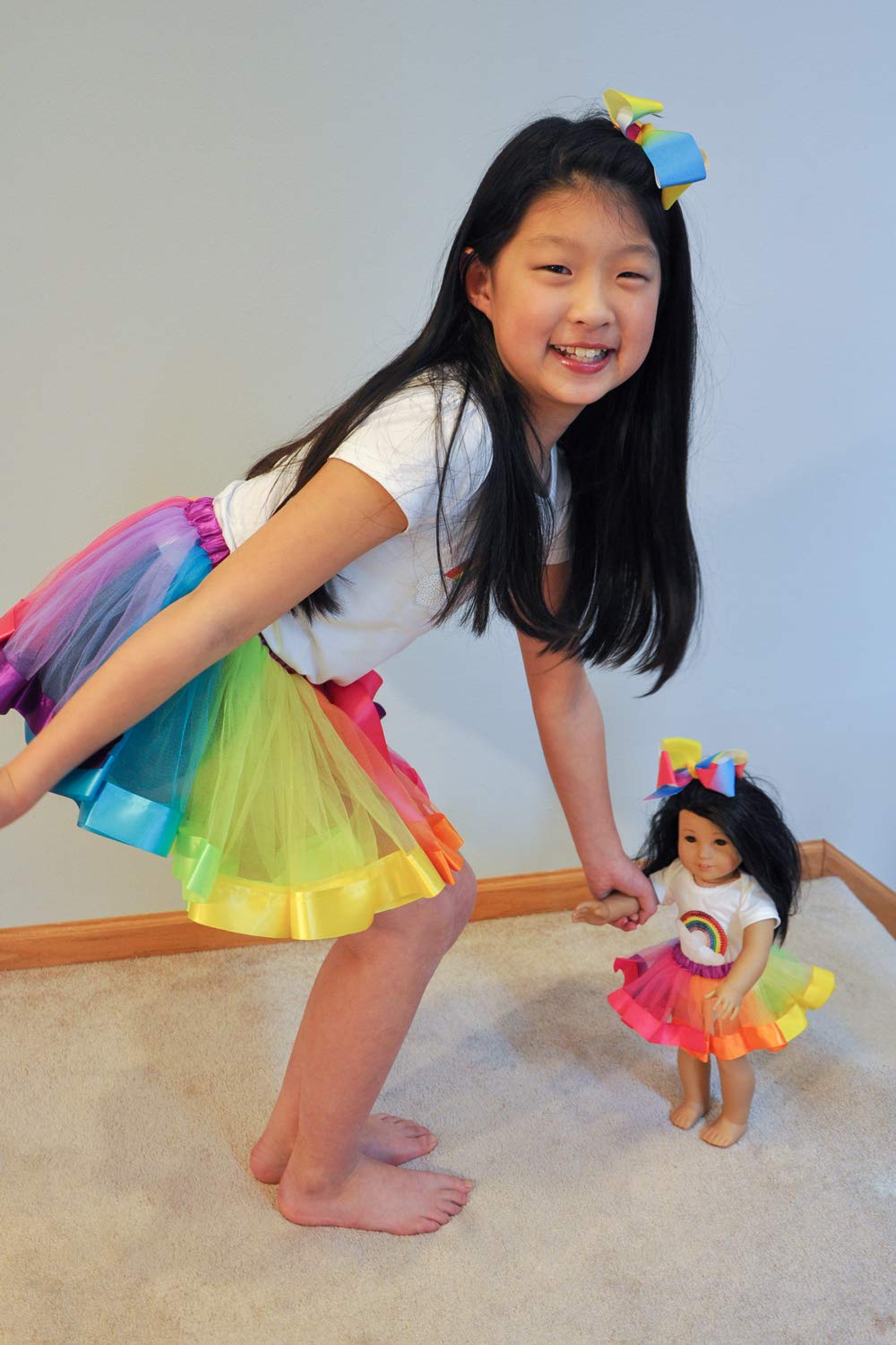 2 Haarspangen Fur 4 6 Madchen Und Amerikanische 18 Madchenpuppe Zita Element 2 Sets Madchen 18 Zoll Puppe Passende Kleidungs Kleider 2 Regenbogenoberteile 2 Regenbogen Tutu Spielzeug Bekleidung Schuhe