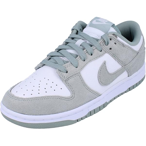 Amazon.com | Nike Dunk Low Retro Se Mens Shoes Size - 8