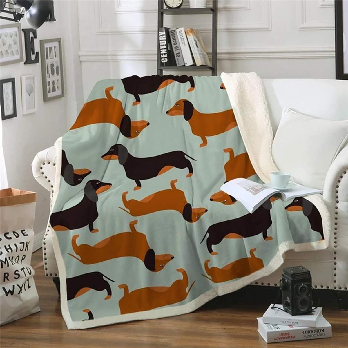 WONGS BEDDING Dachshund Sausage Blanket Reversible Dog Printed Sherpa Blanket for Kids Teens Adults Soft Warm Microfiber Fleece Solid Blanket for Bed Couch and Travel 150x200cm - Image 3