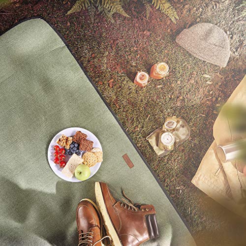 VonShef Large Fleece Picnic Blankets with Faux Leather Carrier Handles