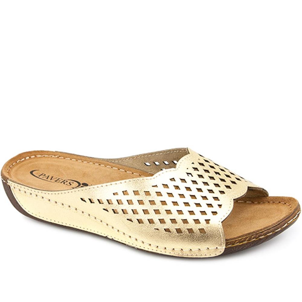 pavers mule sandals