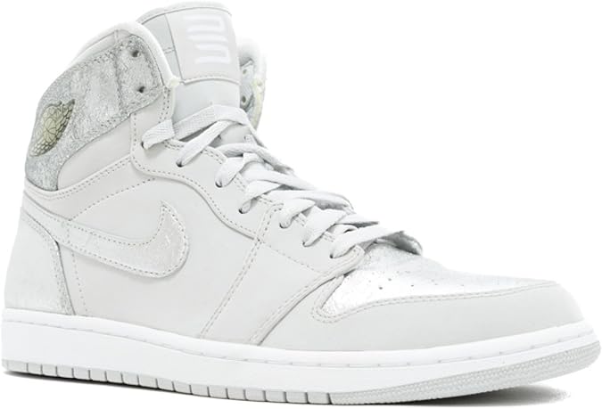 Amazon Com Air Jordan 1 Retro Hi Silver 25th Anniversary 001 Size 10 5 Shoes
