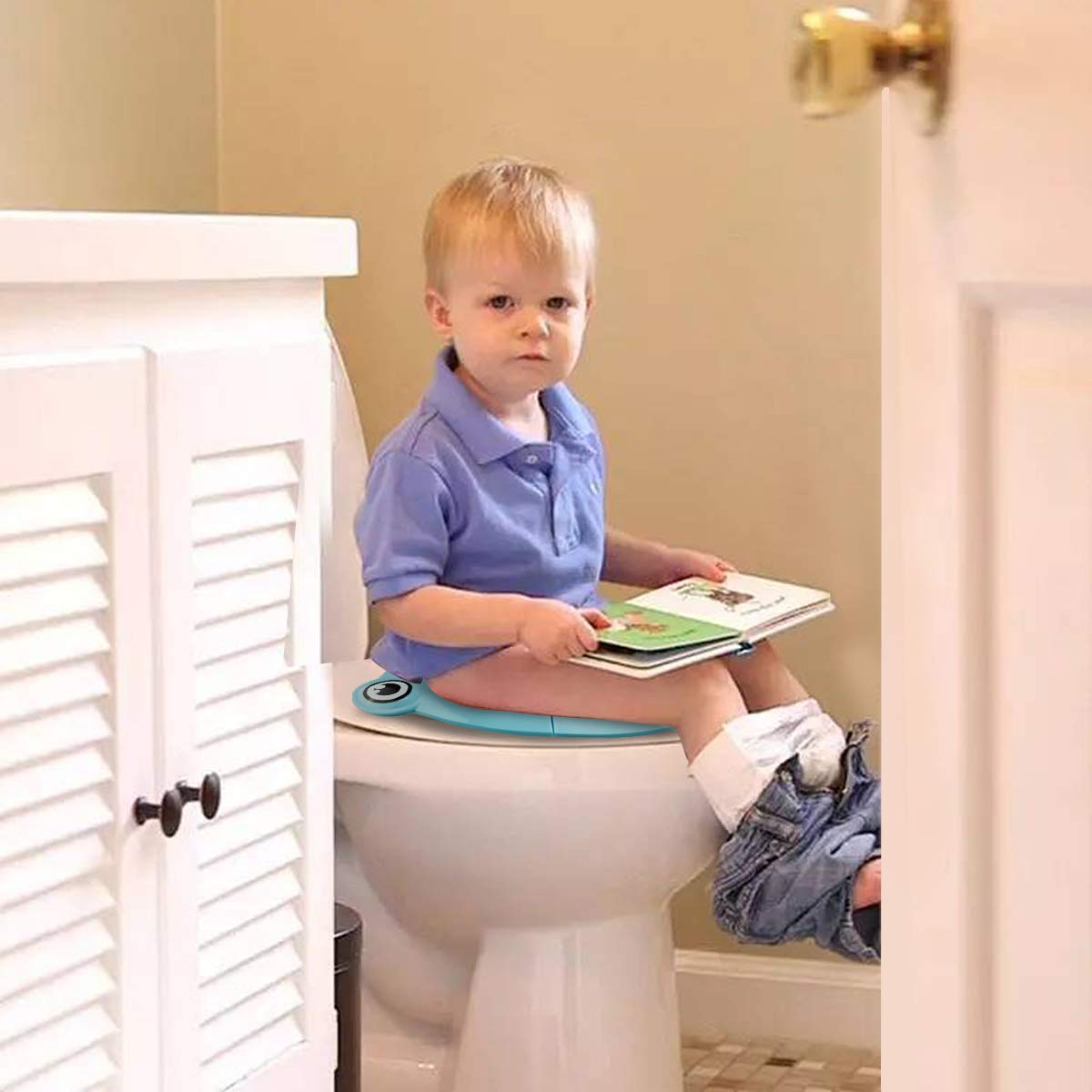 Ребенок на унитазе. Ребенок на унитазе. Дети какают на горшок. Детский горшок summer infant my size potty. Ребенок на унитазе.