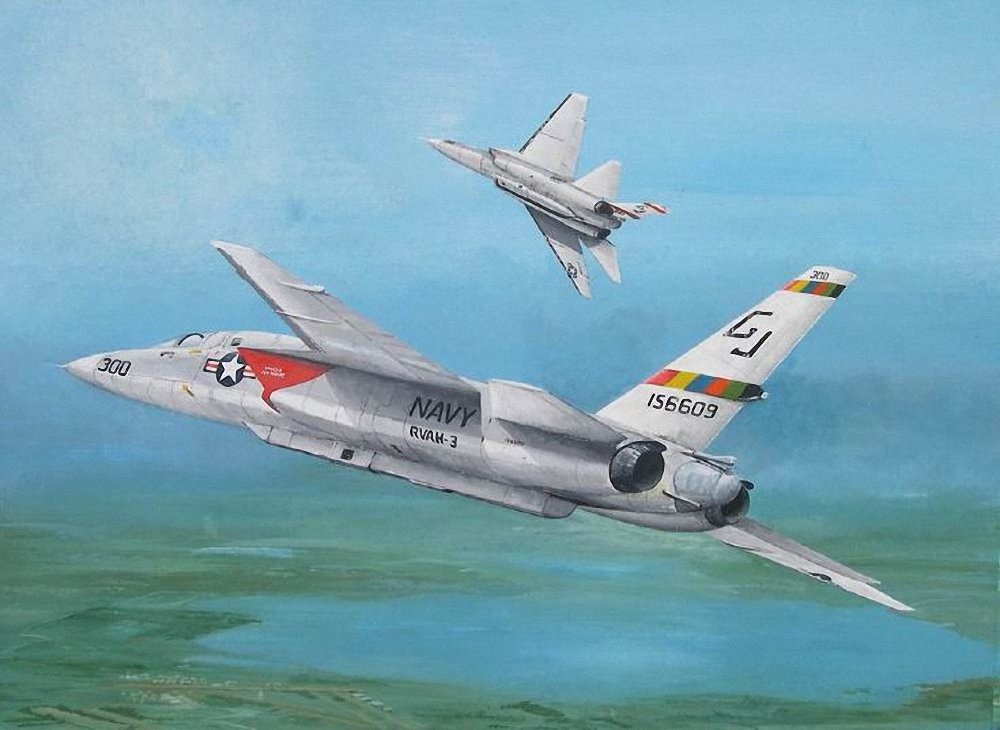 Trumpeter 1:72 North American RA-5C Vigilante Model Kit - Military Aircraft - 137 Pieces - Ages 14+
