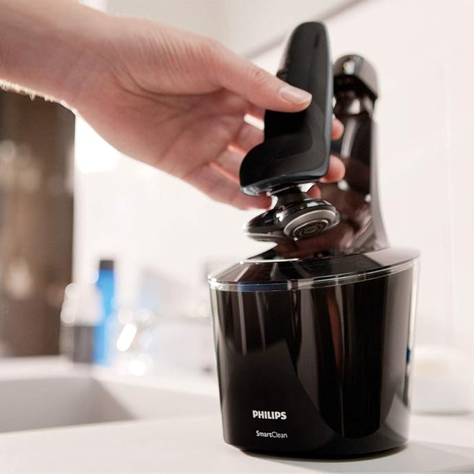 Philips 飞利浦 9000旗舰系列 S9531/26 干湿两用电动剃须刀 带清洁桶 ¥1228秒杀