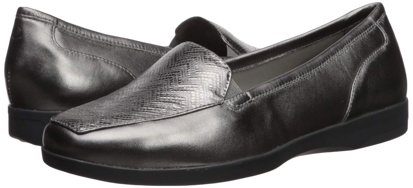 easy spirit devitt flats