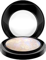 MAC Mineralize Skinfinish Powder LIGHTSCAPADE Limited Edition Sold Out Highlight view 2