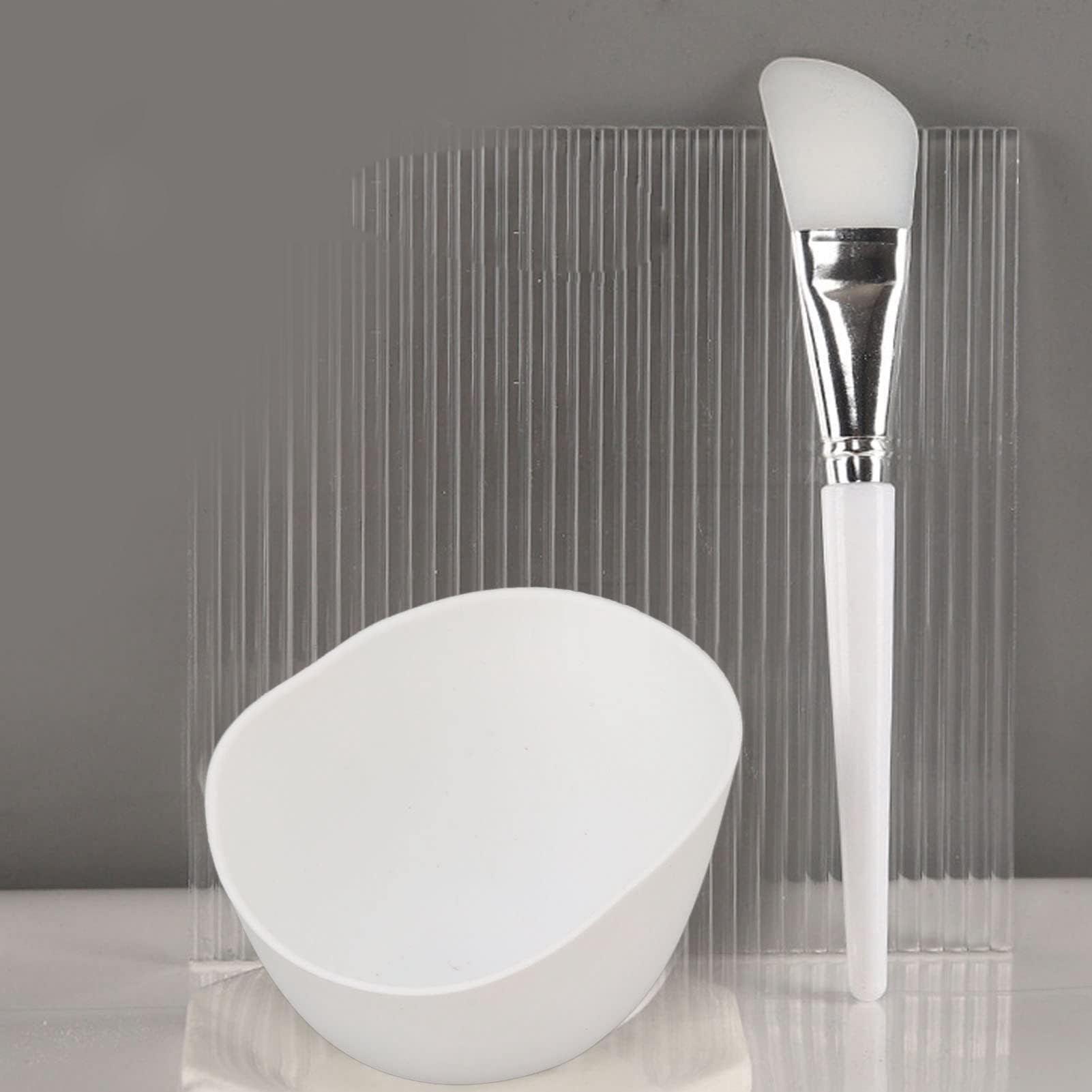 Face Mask Mixing Bowl Set, Face Mask Mixing Bowl with Silicone Brush, 2Pcs DIY Facemask Mixing Tool Kit for Face Masks Clay Masks Exfoliating Skin Care Products Serums Body Lotions