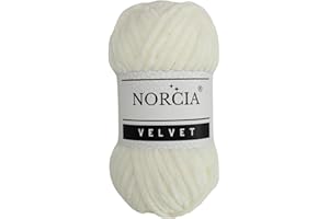 NORCIA Soft Velvet Yarn Chenille Yarn for Crocheting Super Bulky 100g (3x74.3 yds) Baby Blanket Yarn for Knitting Amigurumi Yarn for Crochet Weaving Craft (Cream, 1 Skein)