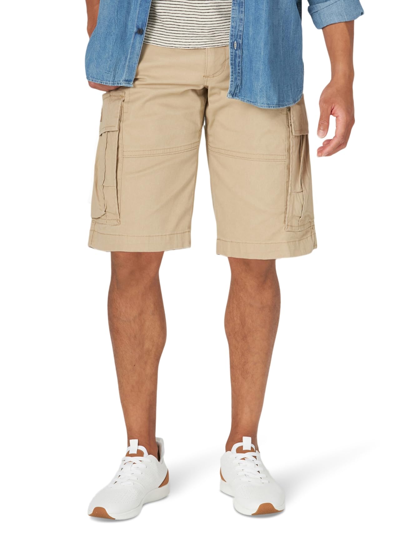 Lee Men’s Extreme Motion Carolina Cargo Short, Buff, 32