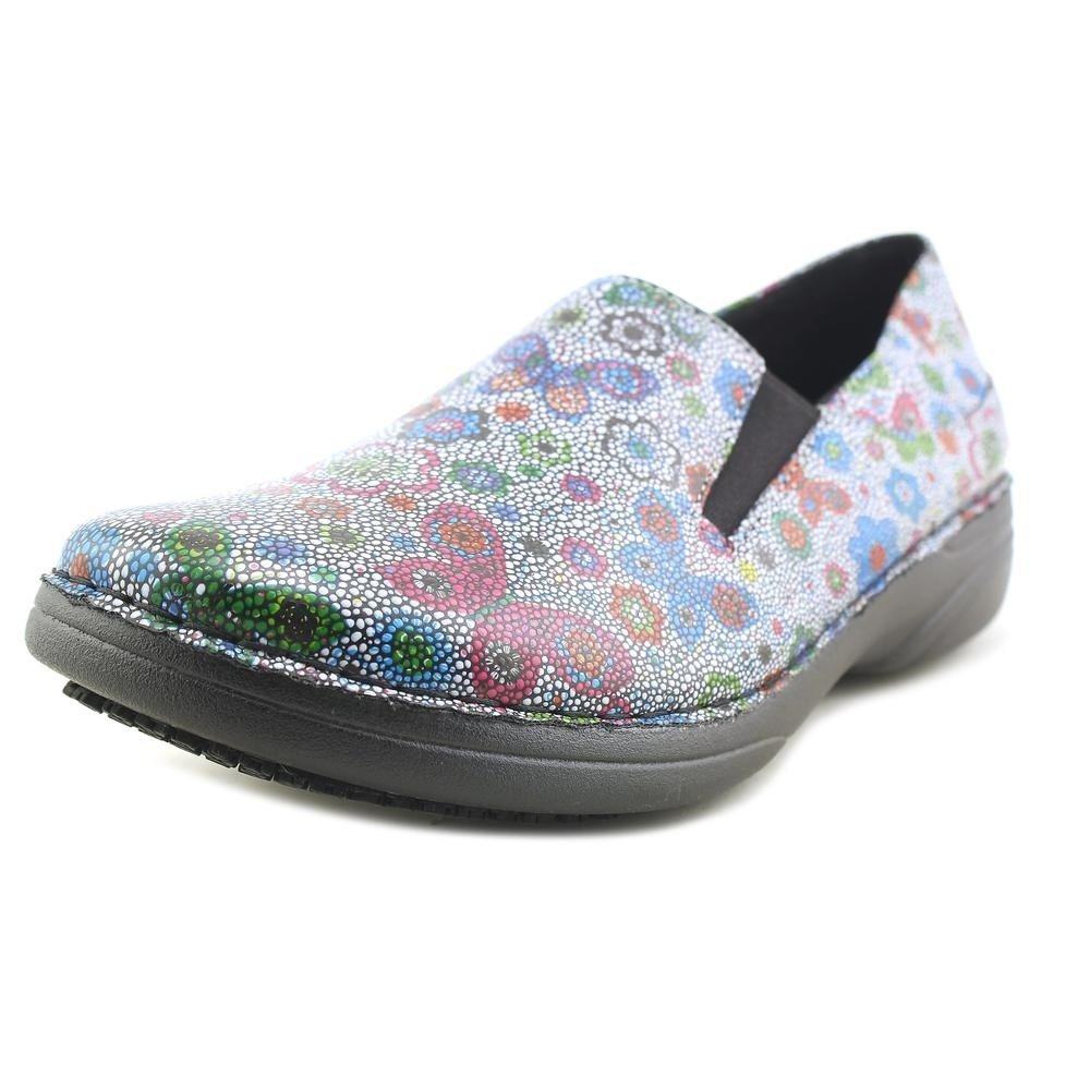 spring step freesa work clog