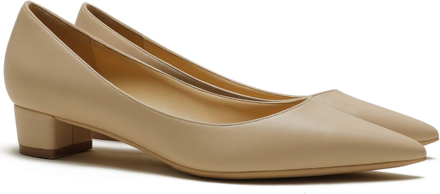 comfortable court shoes