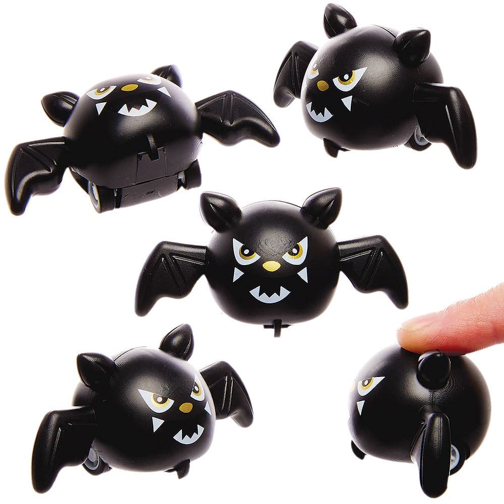 Baker Ross FX451 Bat Pull Back Racers - Pack of 5, Party Bag Fillers for Kids Halloween Parties, Party Bag Toy and Favour