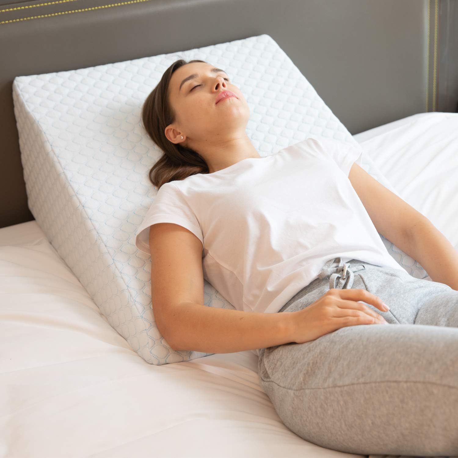 Bed Wedge Pillow with 1.5 Inch Memory Foam Top, (24 x 28 x 12 Inches), Removable and Washable Cover, Perfect for Sleeping or Reading, Leg Elevation, Back Support, LENORA 12 Inch Wedge: Kitchen & Dining