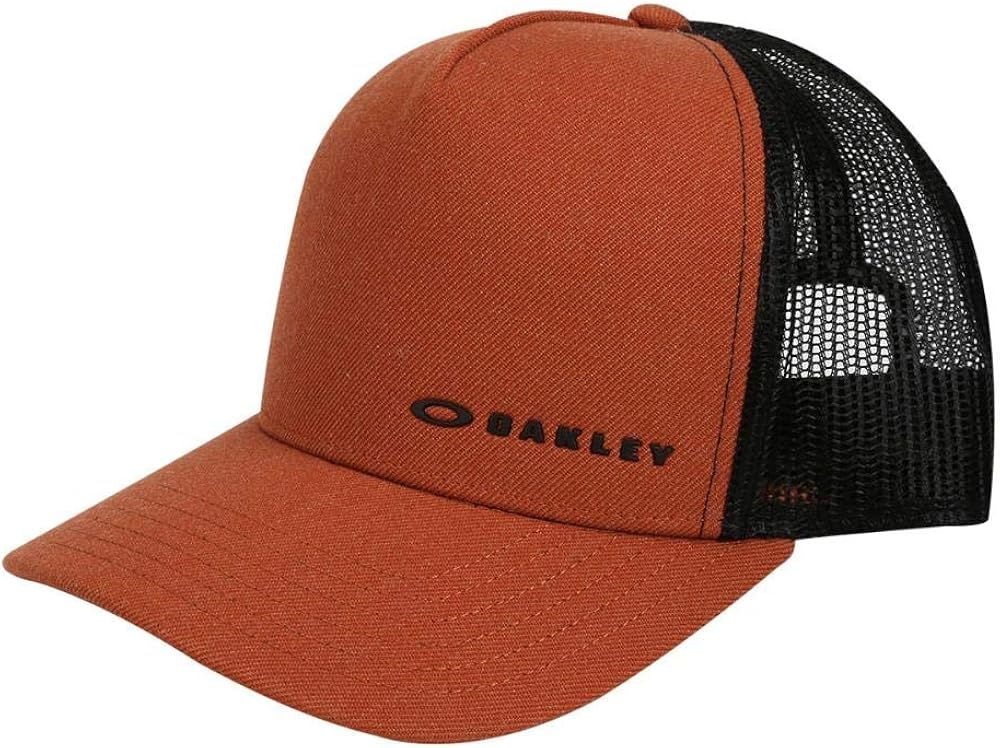 Oakley Men's Chalten Cap: Clothing