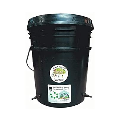 BLUMAT Water Reservoir | 5-Gallon Bucket w/Lid &amp; Bulkhead Fittings Installed | Ready for 8mm Super-Flex Tubing, Blumat Watering Sensors &amp; Irrigation Systems | HDPE Food-Grade Plastic