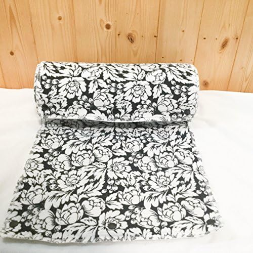 Set of 12 Unpaper Towels, Black and White Flower Print