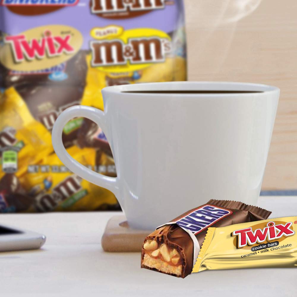 SNICKERS, M&M'S & TWIX Fun Size Chocolate Candy Variety Mix, 33.9-Ounce 60 Piece Bag : Grocery & Gourmet Food
