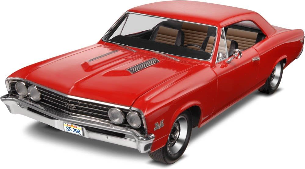 Revell '67 Chevelle SS 396 Plastic Model Kit, Cars Amazon Canada