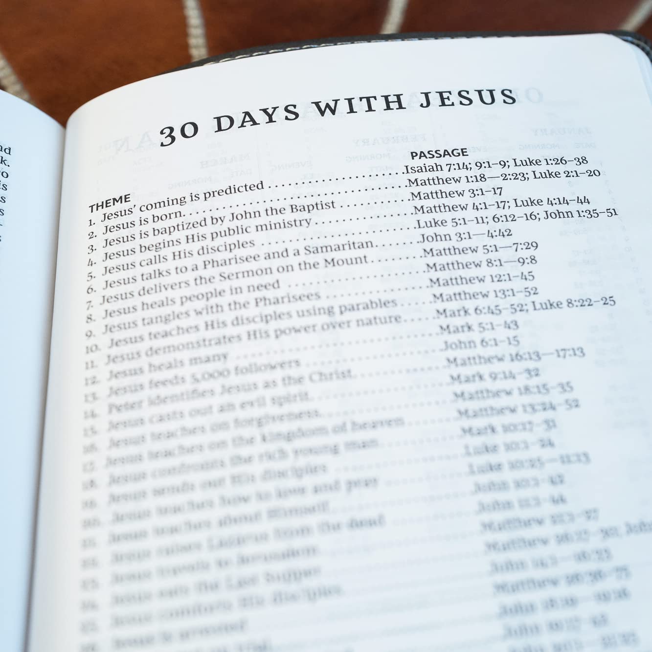 NKJV, Thinline Bible Youth Edition, Leathersoft, Brown, Red Letter, Comfort Print: Holy Bible, New King James Version Feb 26, 2019