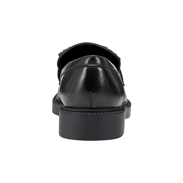 MARC FISHER WOMEN’S CALIXY LOAFER, BLACK 001, 6