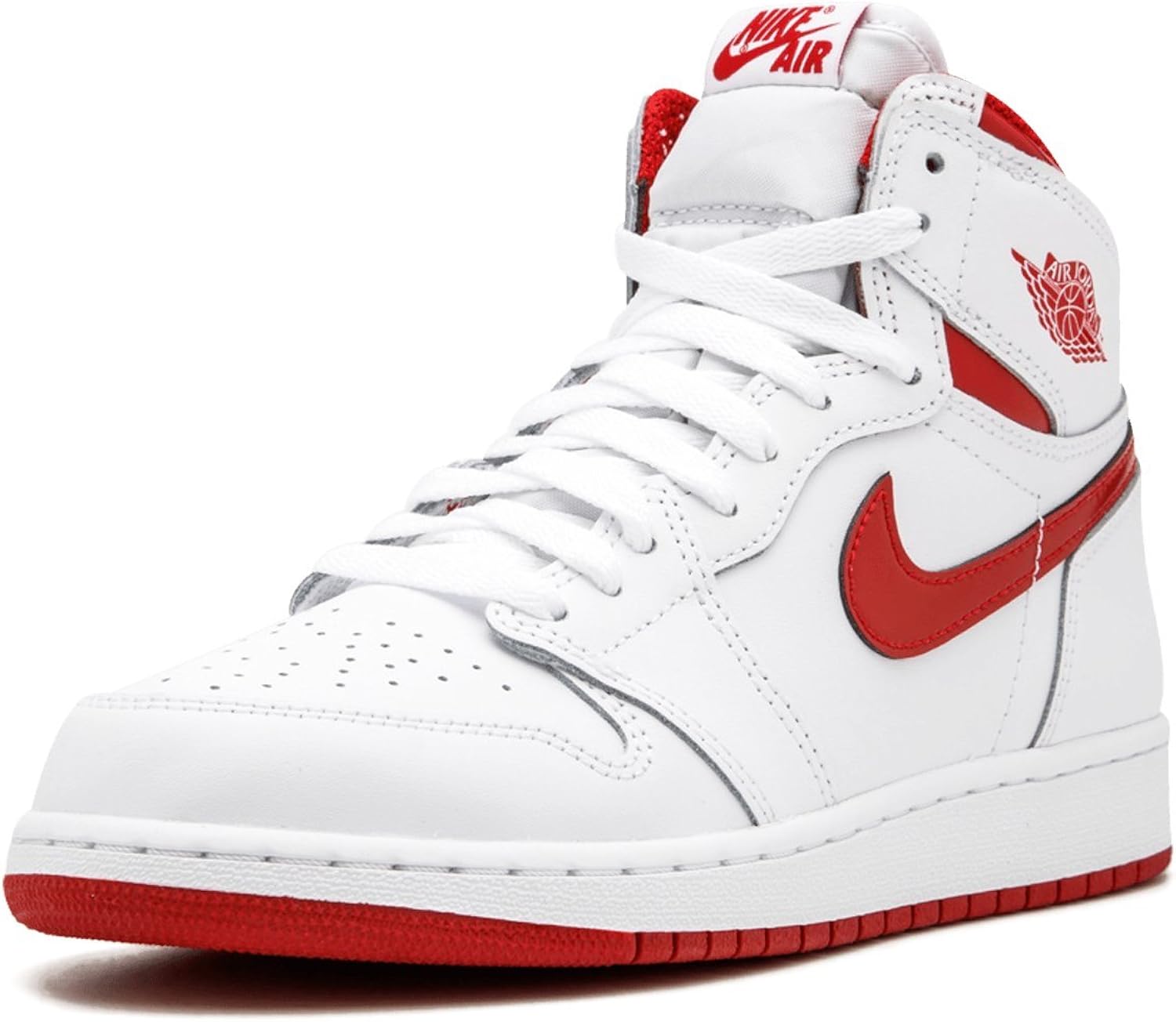 Amazon.com | Jordan Air 1 Retro High OG BG - 575441 103 | Basketball