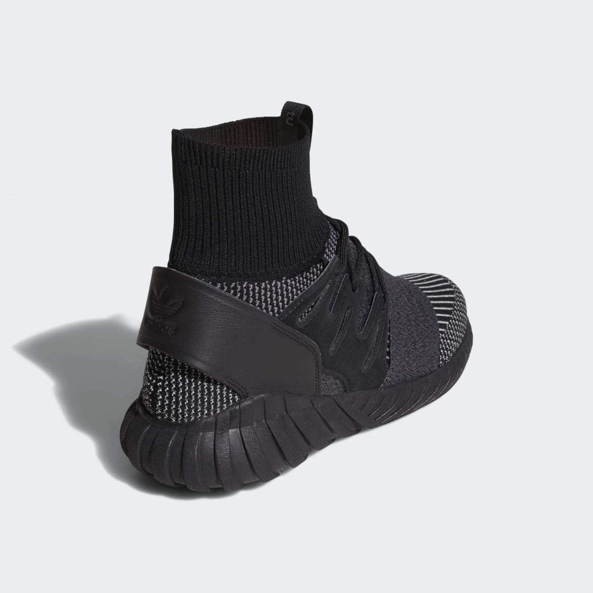 Amazon Co Jp 日本国内正規品 アディダス Adidas オリジナルス チューブラー ドゥーム Pk Tubular Doom Pk コアブラック グレーフォア 30 0cm By3131 スポーツ アウトドア