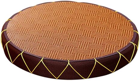 Amazon Co Jp Viugreum 座布団 藤編み 天然草マット ココヤシ中身 クッション 座ぶとん ヨガマット 蒲草座布団 通気性抜群 素朴 手作り 瞑想用 和室 ホーム キッチン