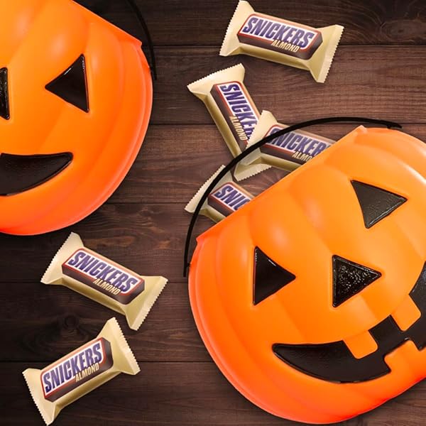 SNICKERS ALMOND FUN SIZE HALLOWEEN CHOCOLATE BARS INDIVIDUALLY WRAPPED, 10.23 OZ