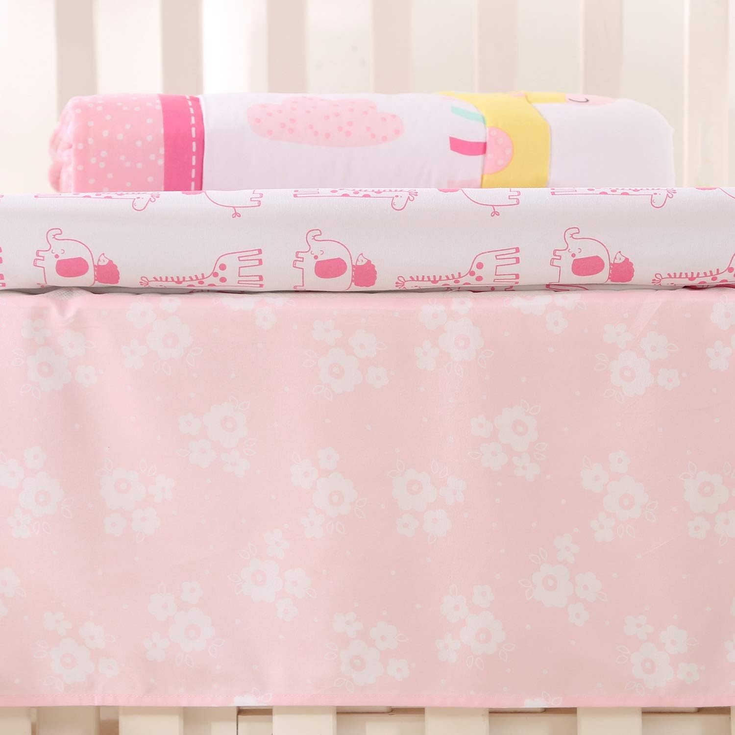 crib comforter size