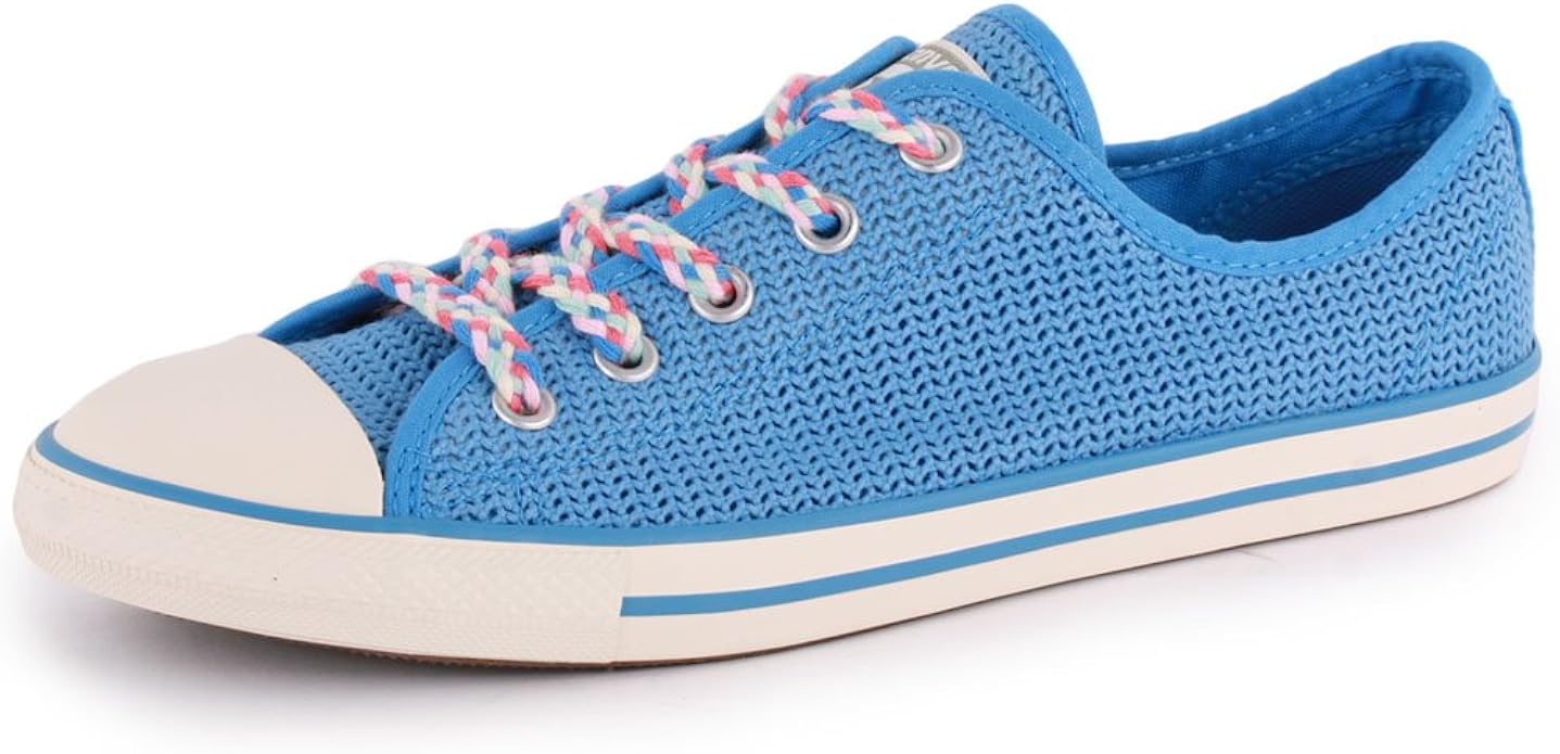 womens dainty trainers