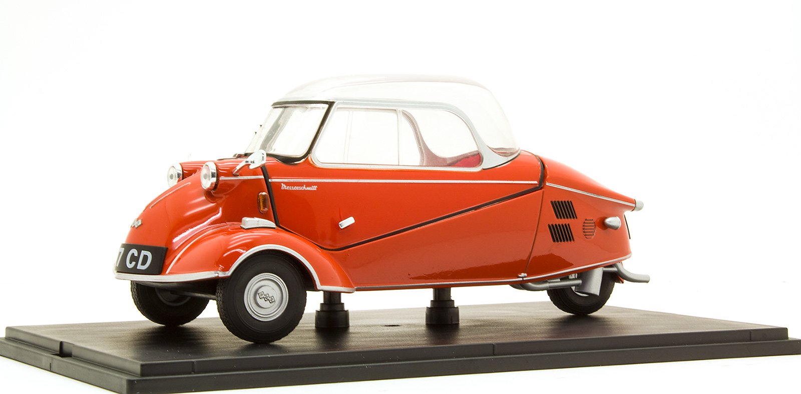 Oxford Diecast 1:18 Messerschmitt KR200 Bubble Car Rouge Sarde Collectable model 18MBC001
