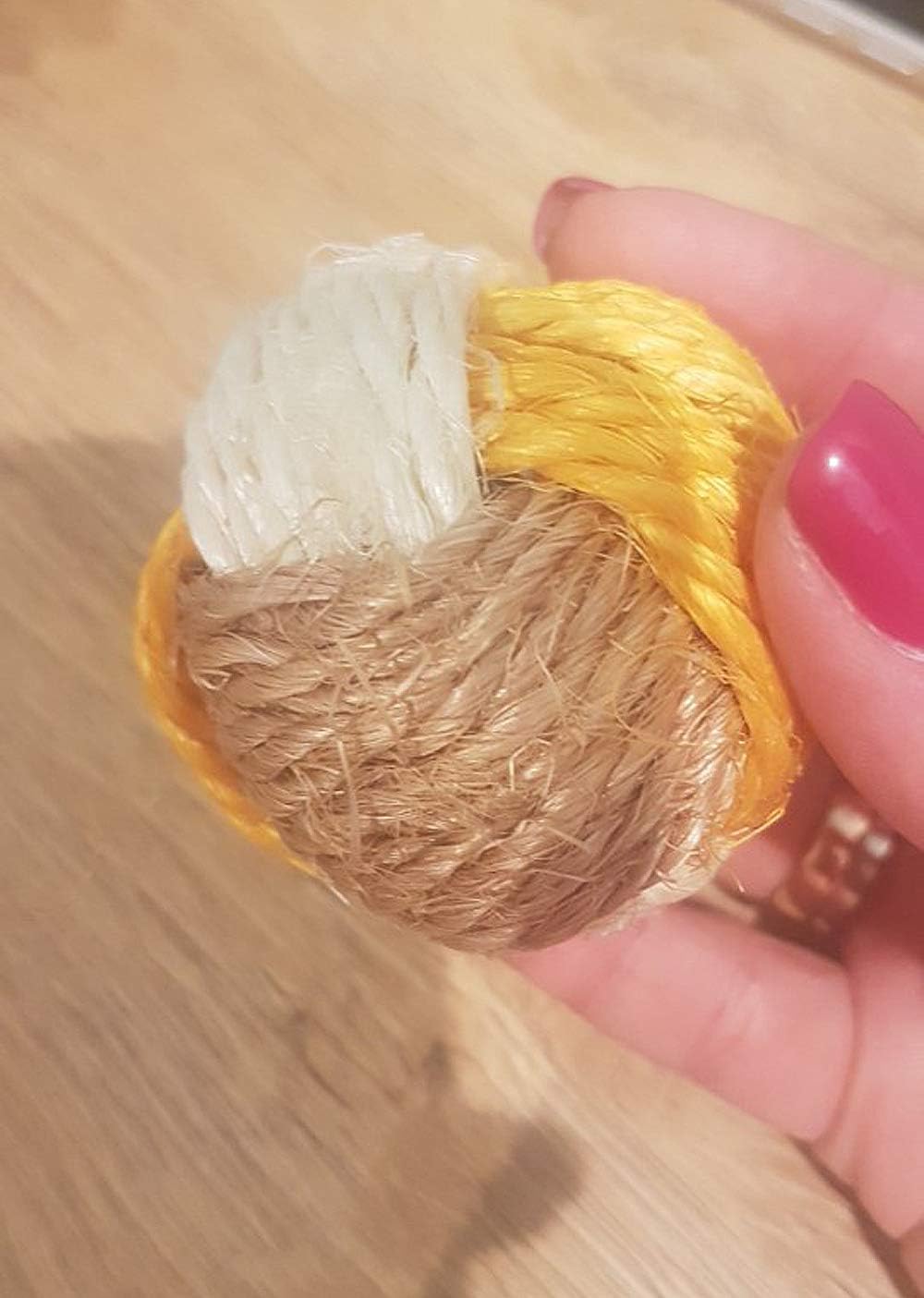 SUNTRADE 3Pcs Cat Toy Sisal Ball Pet Scratching Ball Chew Eco-Friendly Toy Pets Interactive Toy Bite and Wear Resistant(Random Color) : Pet Supplies